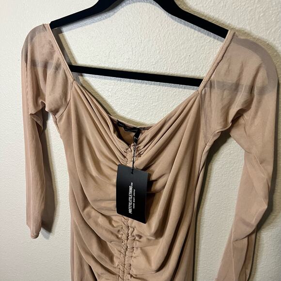 NWT PrettyLittleThing Tan Long Sleeve Ruched Mini Dress Size 8 - Picture 2 of 6